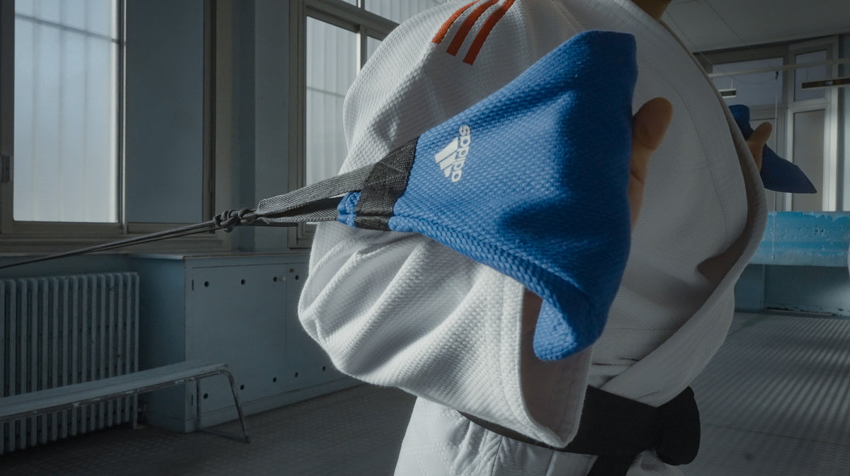 Adidas uchi komi, albastru