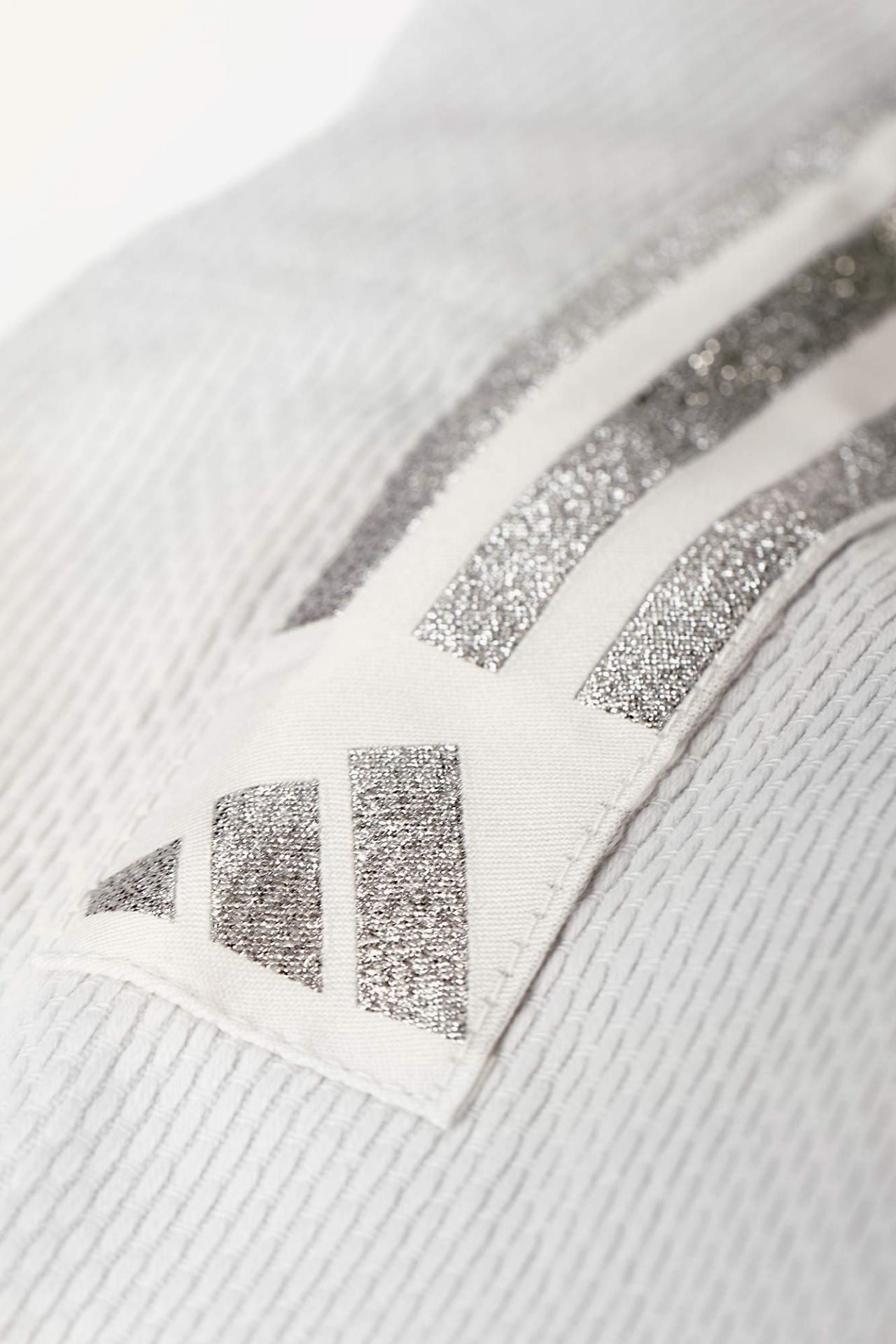 Adidas kimono JU Contest Silver 650g, alb