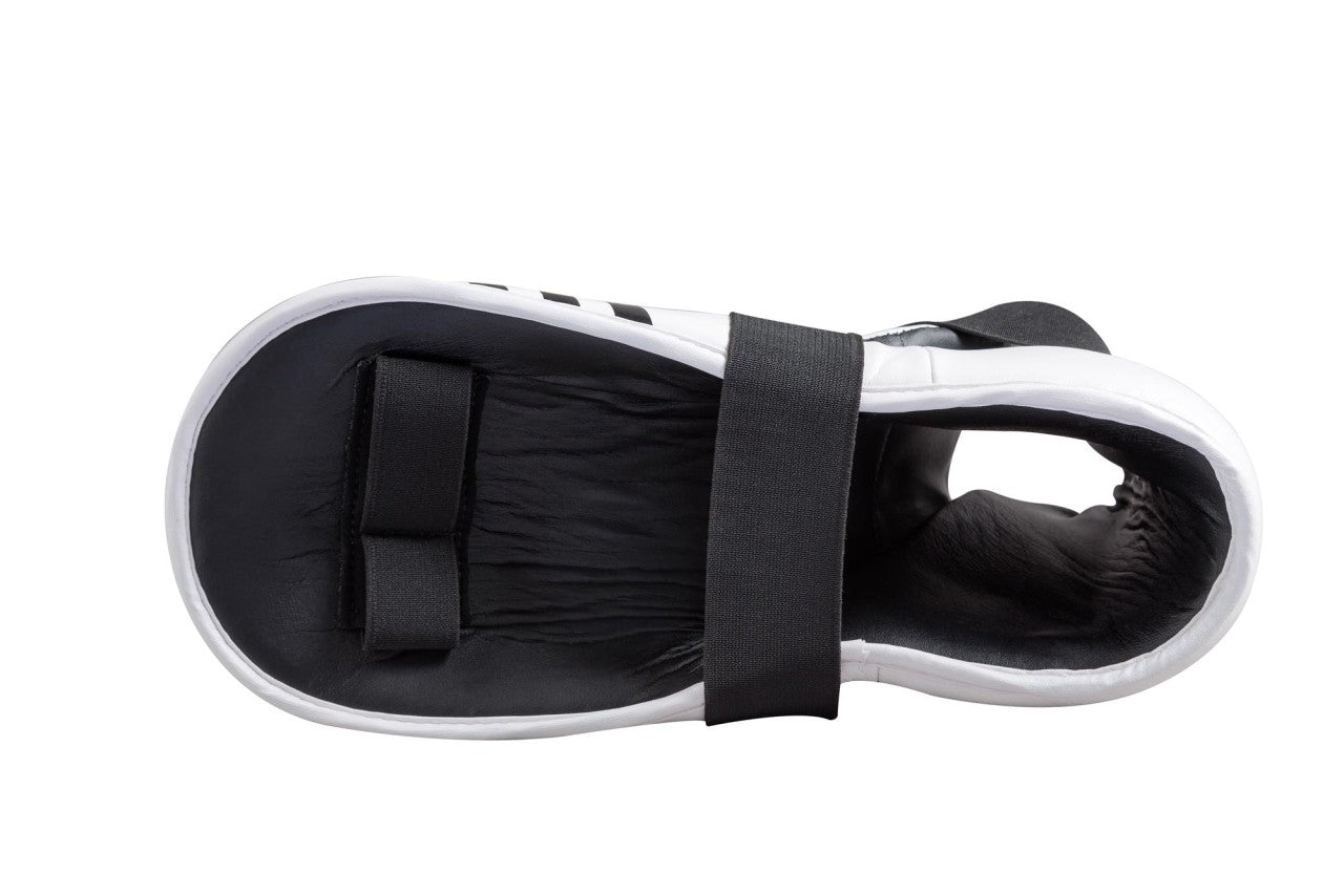 Adidas papuci de kickbox Super safety kicks, albi