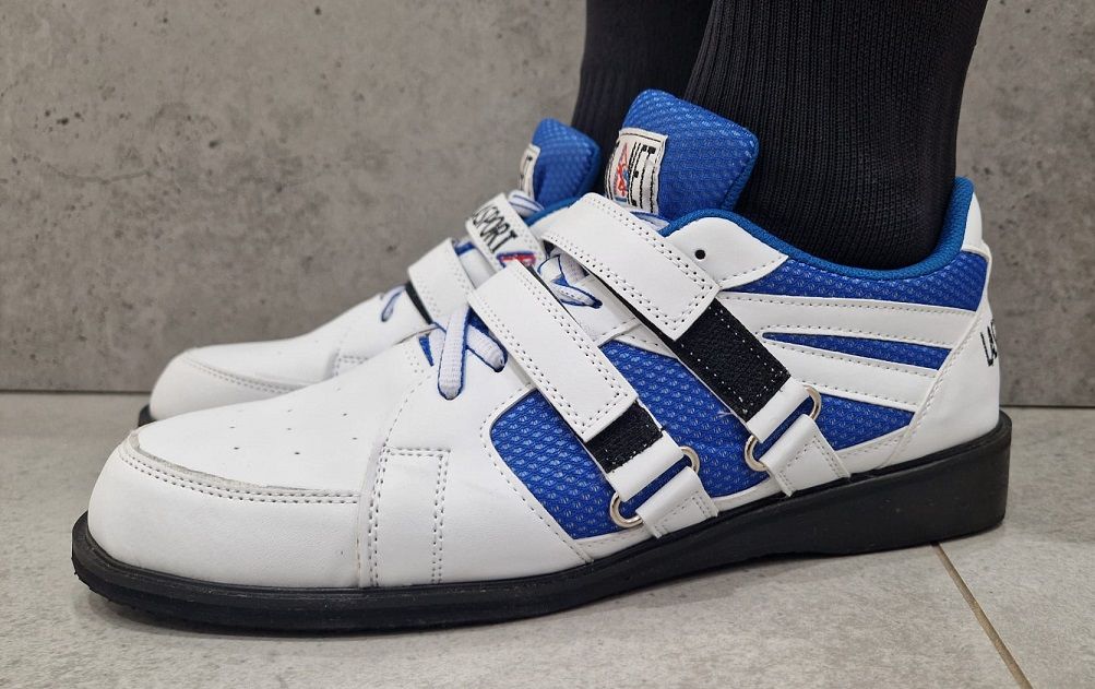 La sport pantofi de haltere, alb-albastru