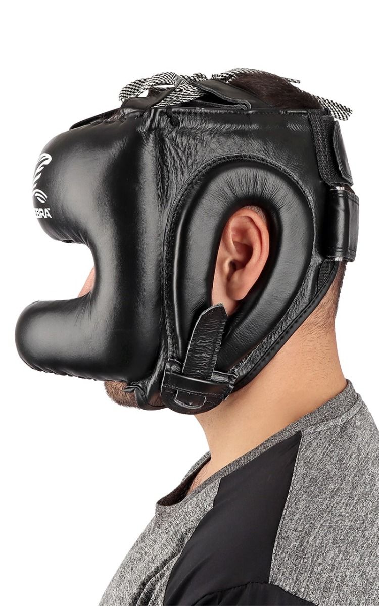 Zebra cască de box cu protecție facială