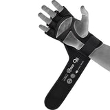 RDX mănuși de grappling Aura plus T-17, negru-auriu