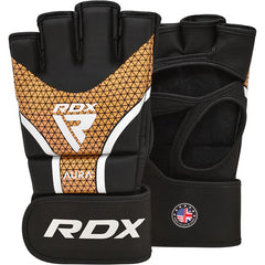 RDX mănuși de grappling Aura plus T-17, negru-auriu