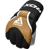 RDX mănuși de grappling Aura plus T-17, negru-auriu